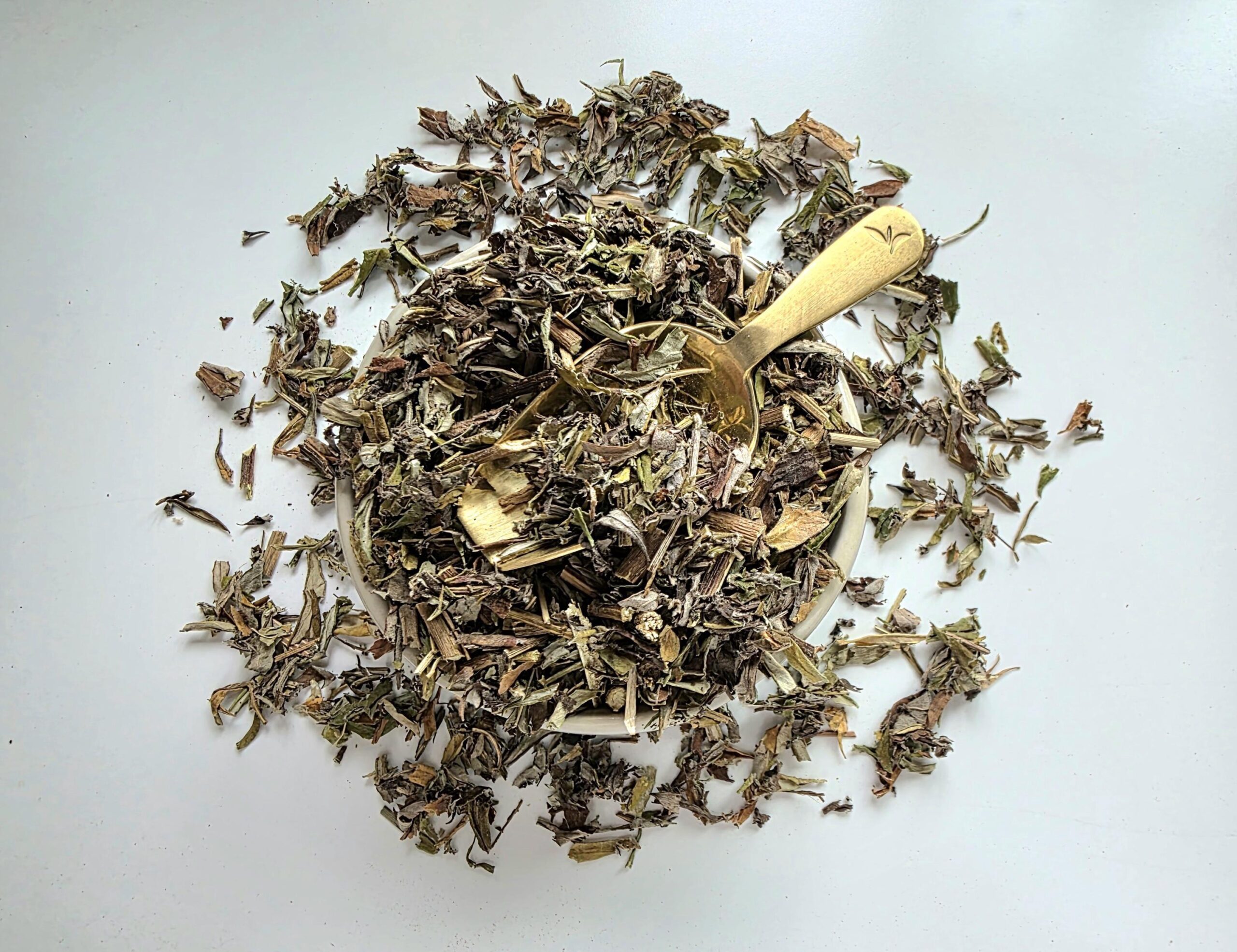 Dried Mugwort Leaves 3